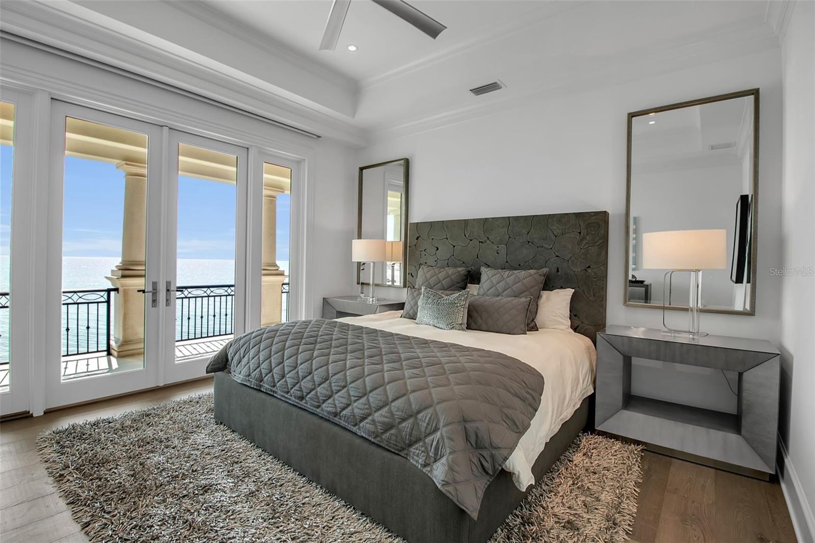 7366 Pt OF ROCKS Rd SARASOTA, FL 34242