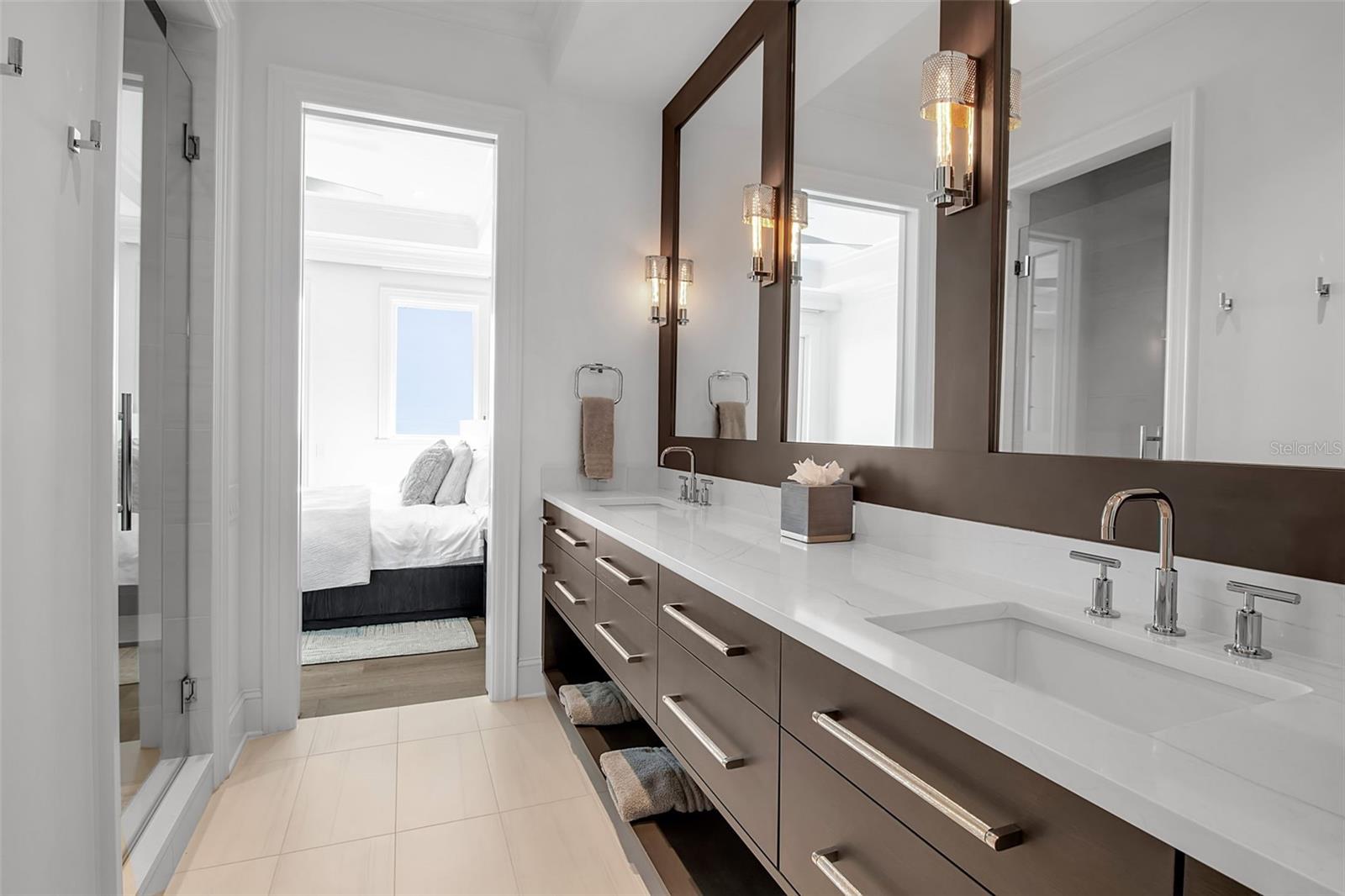 7366 Pt OF ROCKS Rd SARASOTA, FL 34242