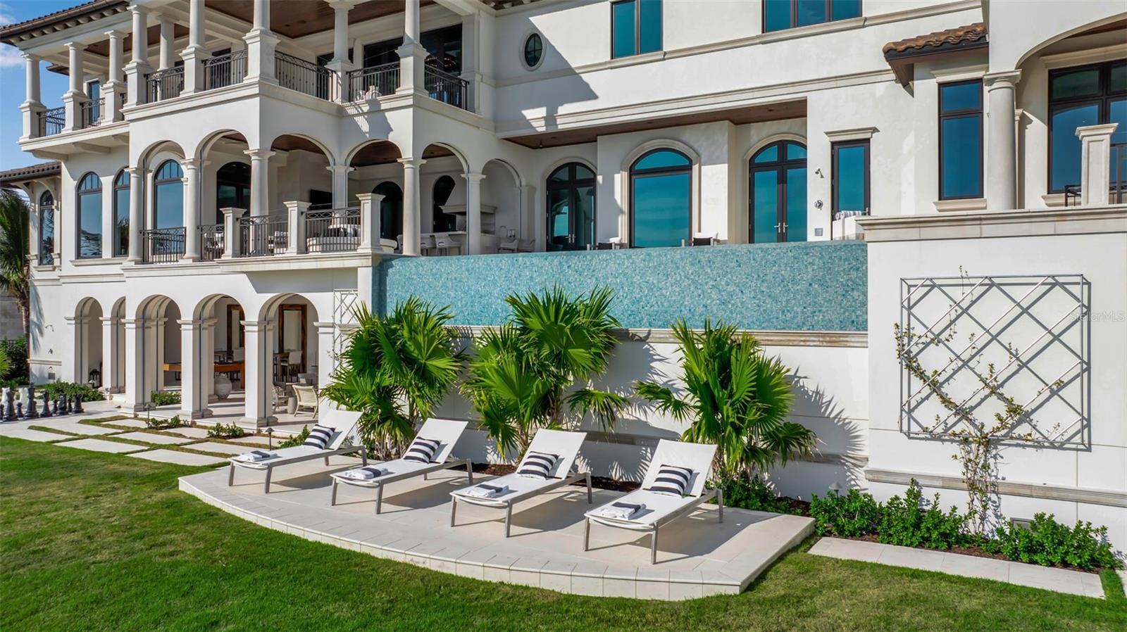 7366 Pt OF ROCKS Rd SARASOTA, FL 34242