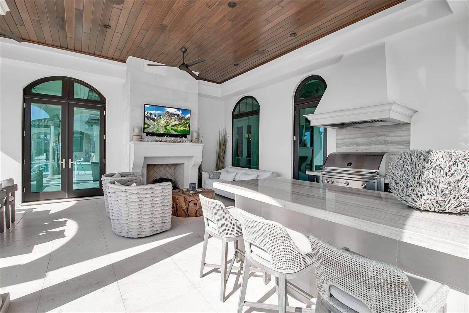 7366 Pt OF ROCKS Rd SARASOTA, FL 34242