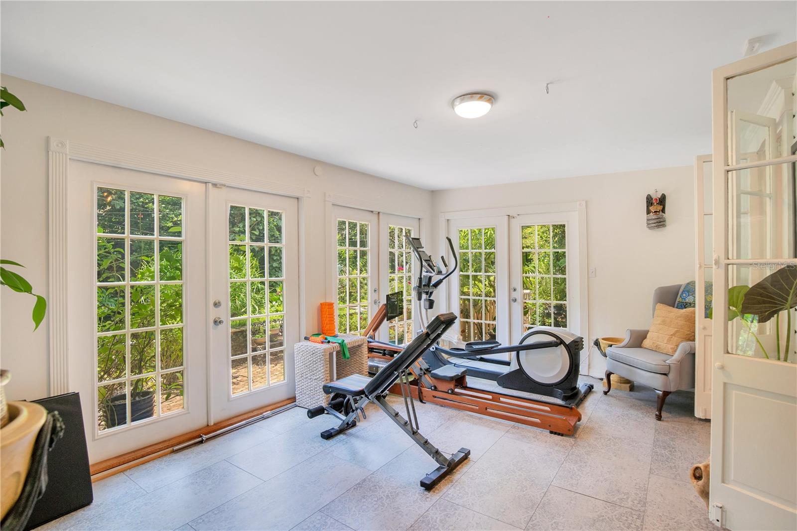 614 Lk Ave ORLANDO, FL 32801