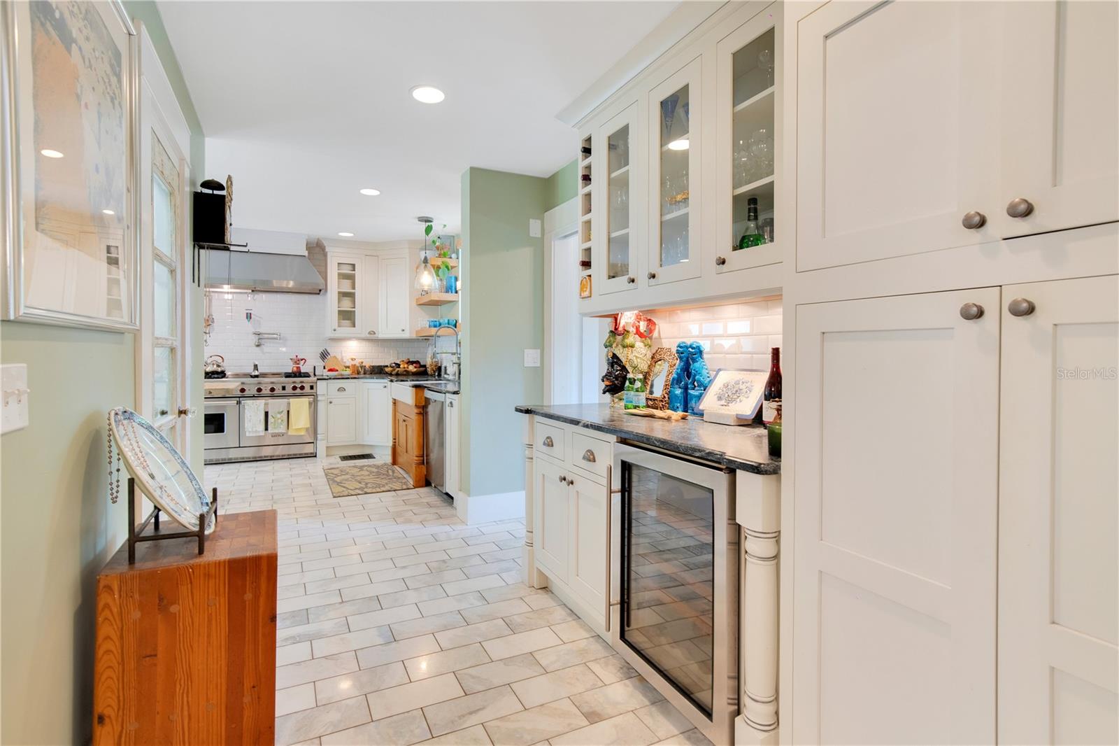 614 Lk Ave ORLANDO, FL 32801