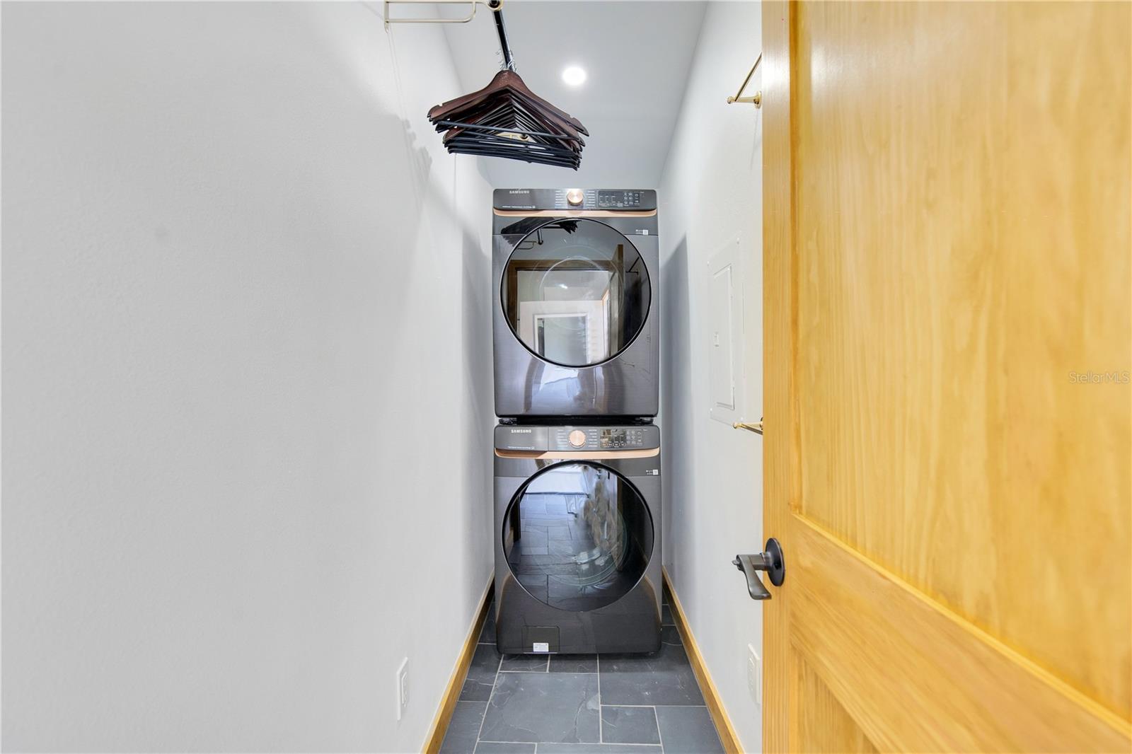 614 Lk Ave ORLANDO, FL 32801