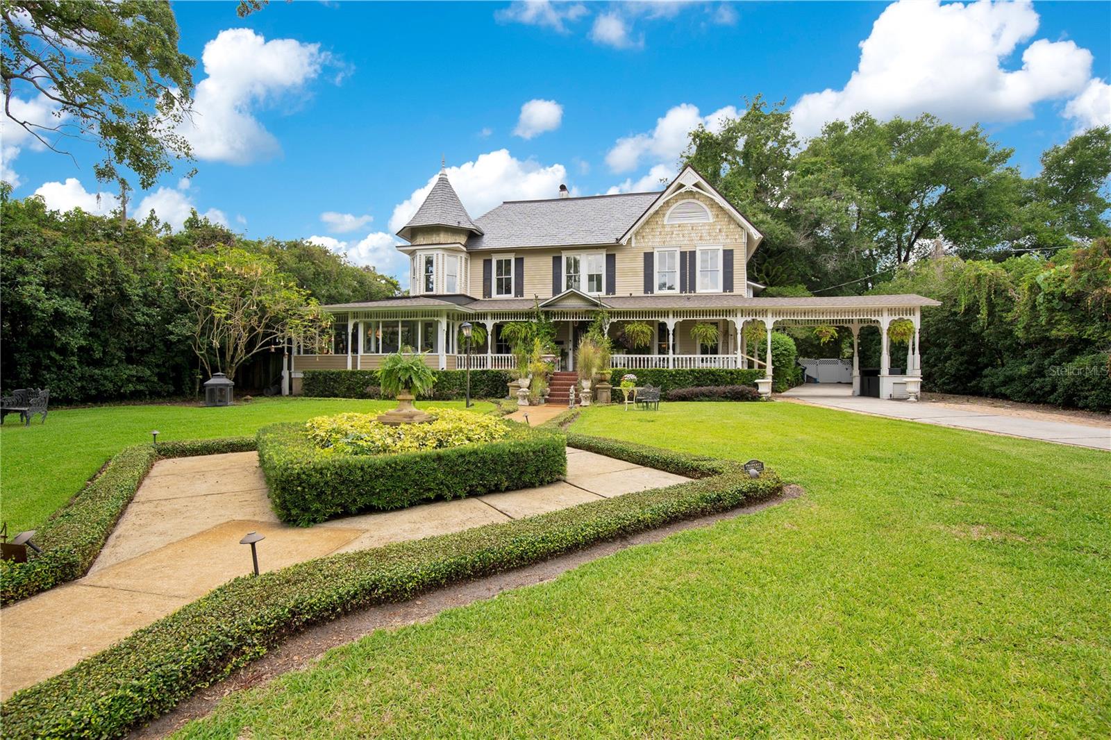 614 Lk Ave ORLANDO, FL 32801