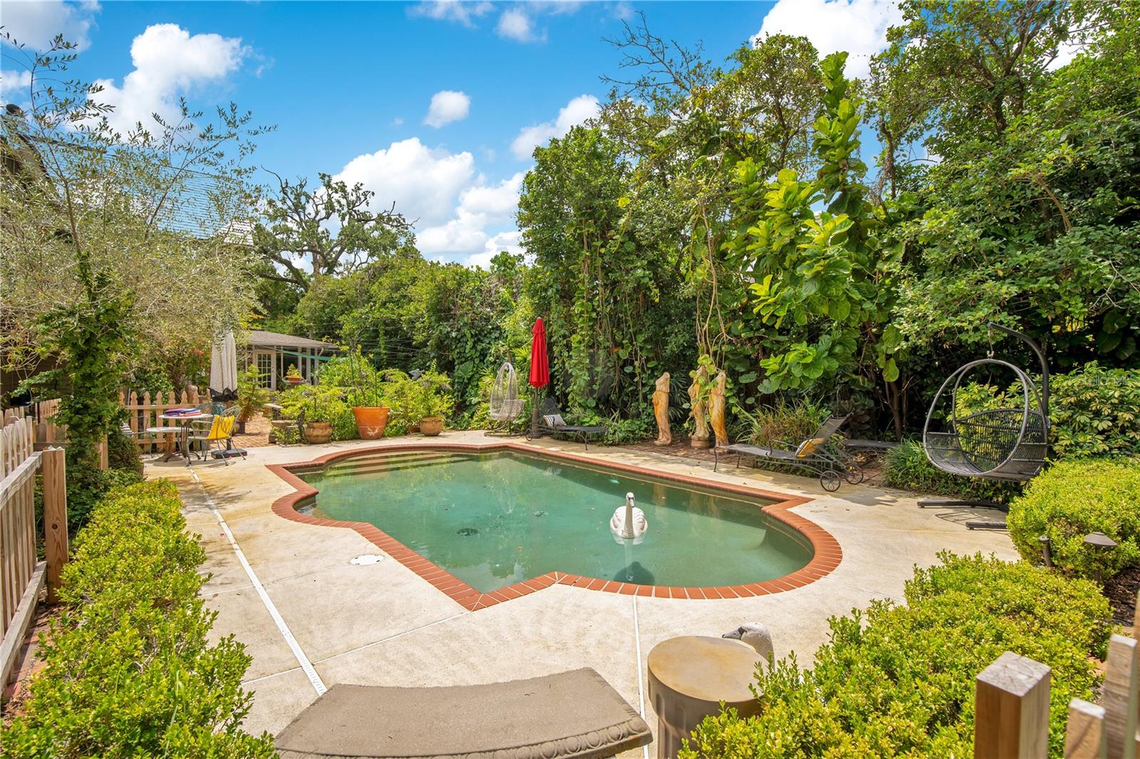 614 Lk Ave ORLANDO, FL 32801