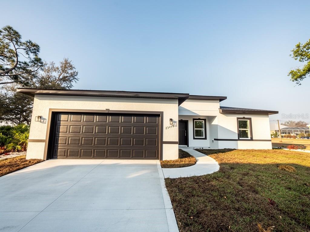 23419 GEMSTONE Ave PORT CHARLOTTE, FL 33980