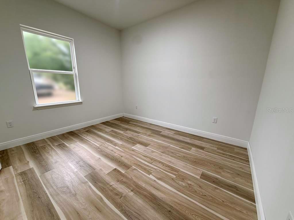 23419 GEMSTONE Ave PORT CHARLOTTE, FL 33980