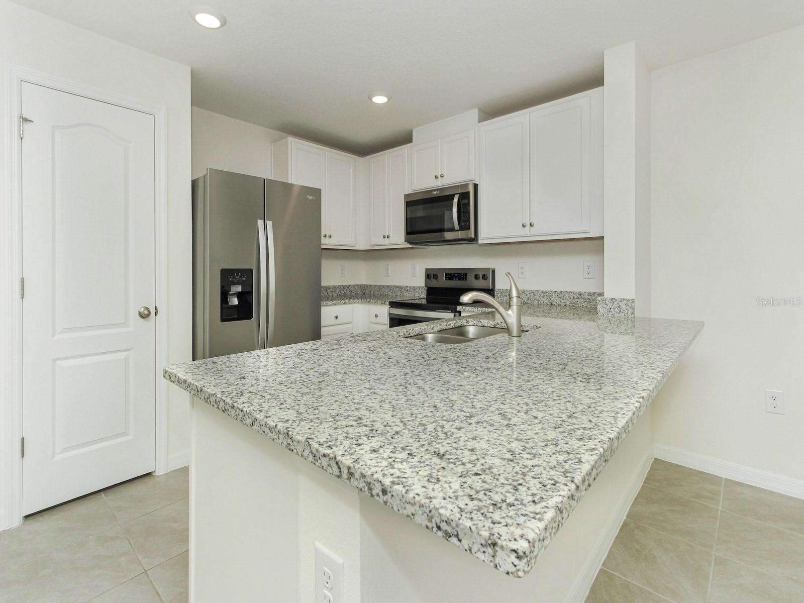 2798 BRIE HAMMOCK Bnd HARMONY, FL 34773