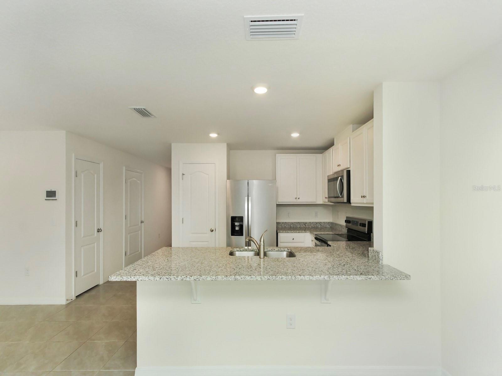 2798 BRIE HAMMOCK Bnd HARMONY, FL 34773