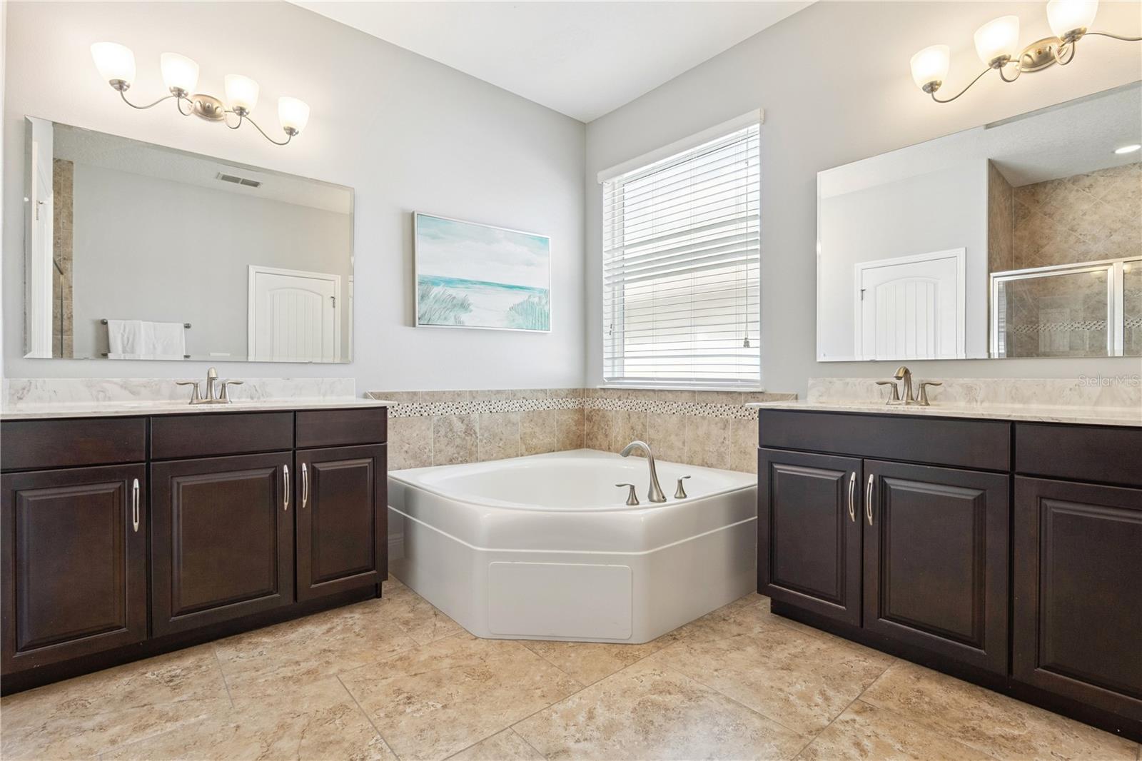 3684 CHANDLER ESTATES Dr APOPKA, FL 32712