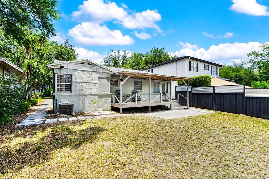 1518 E JEFFERSON St ORLANDO, FL 32801