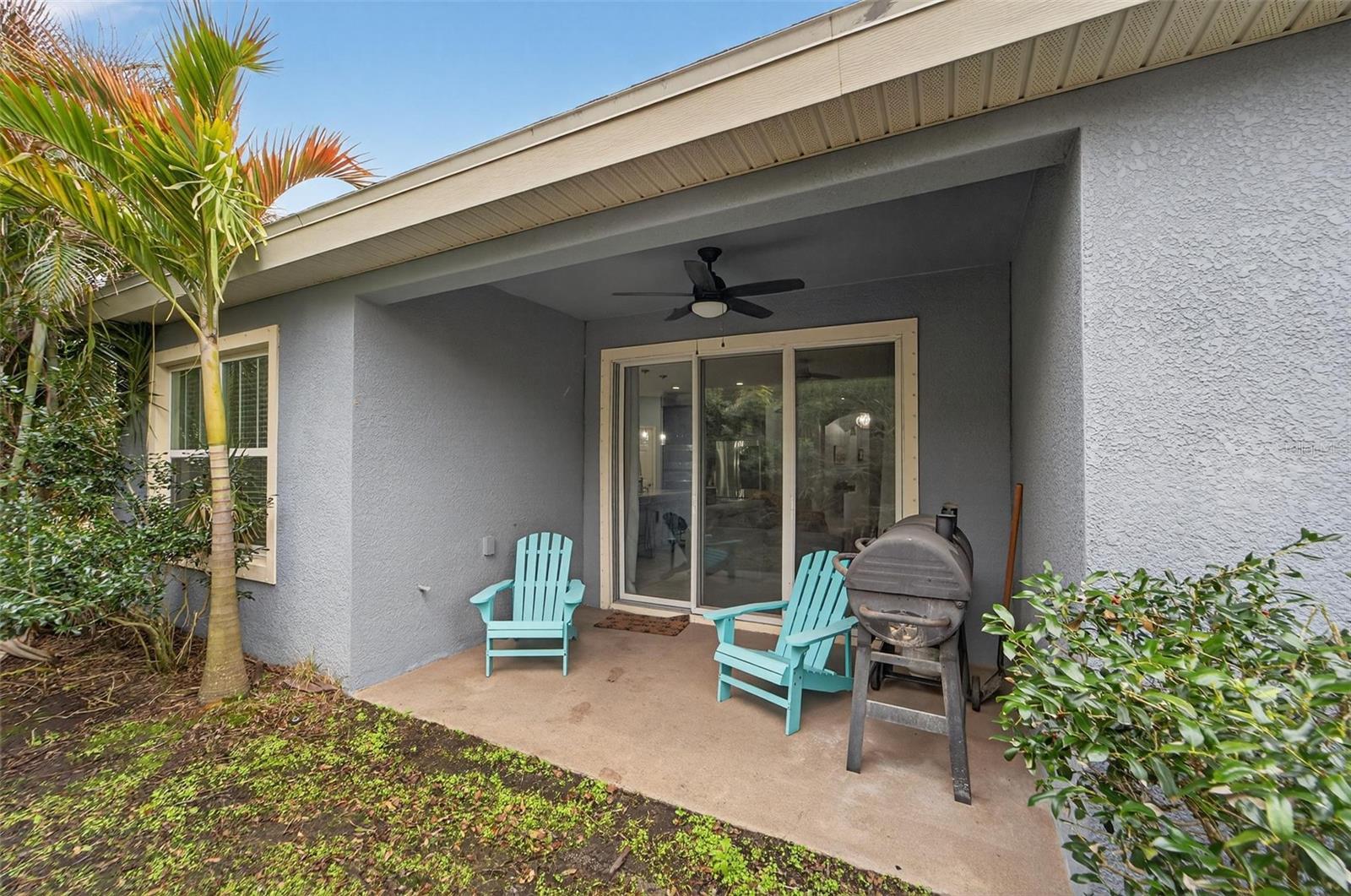 7032 OLD BENTON Dr APOLLO BEACH, FL 33572