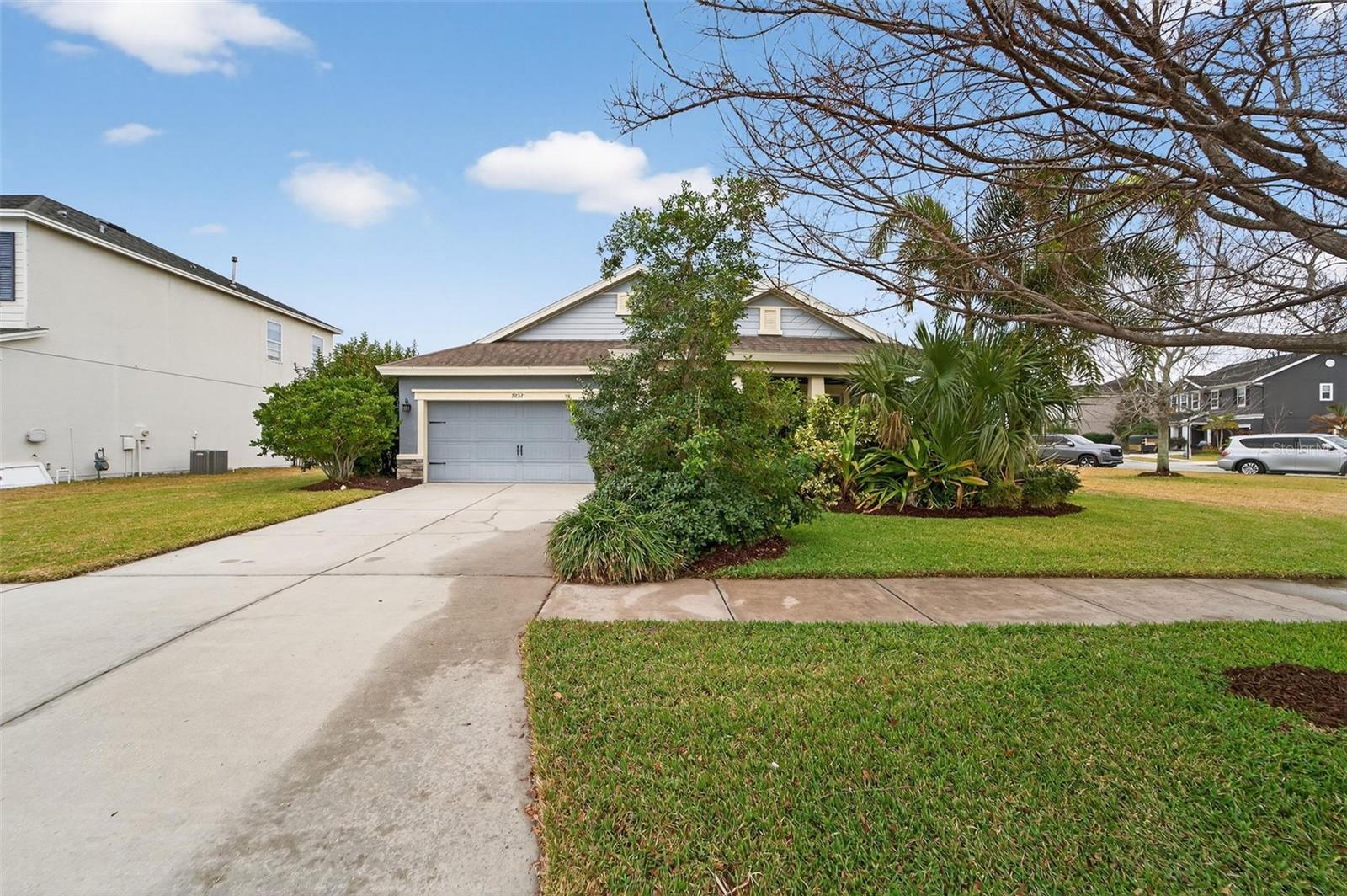 7032 OLD BENTON Dr APOLLO BEACH, FL 33572