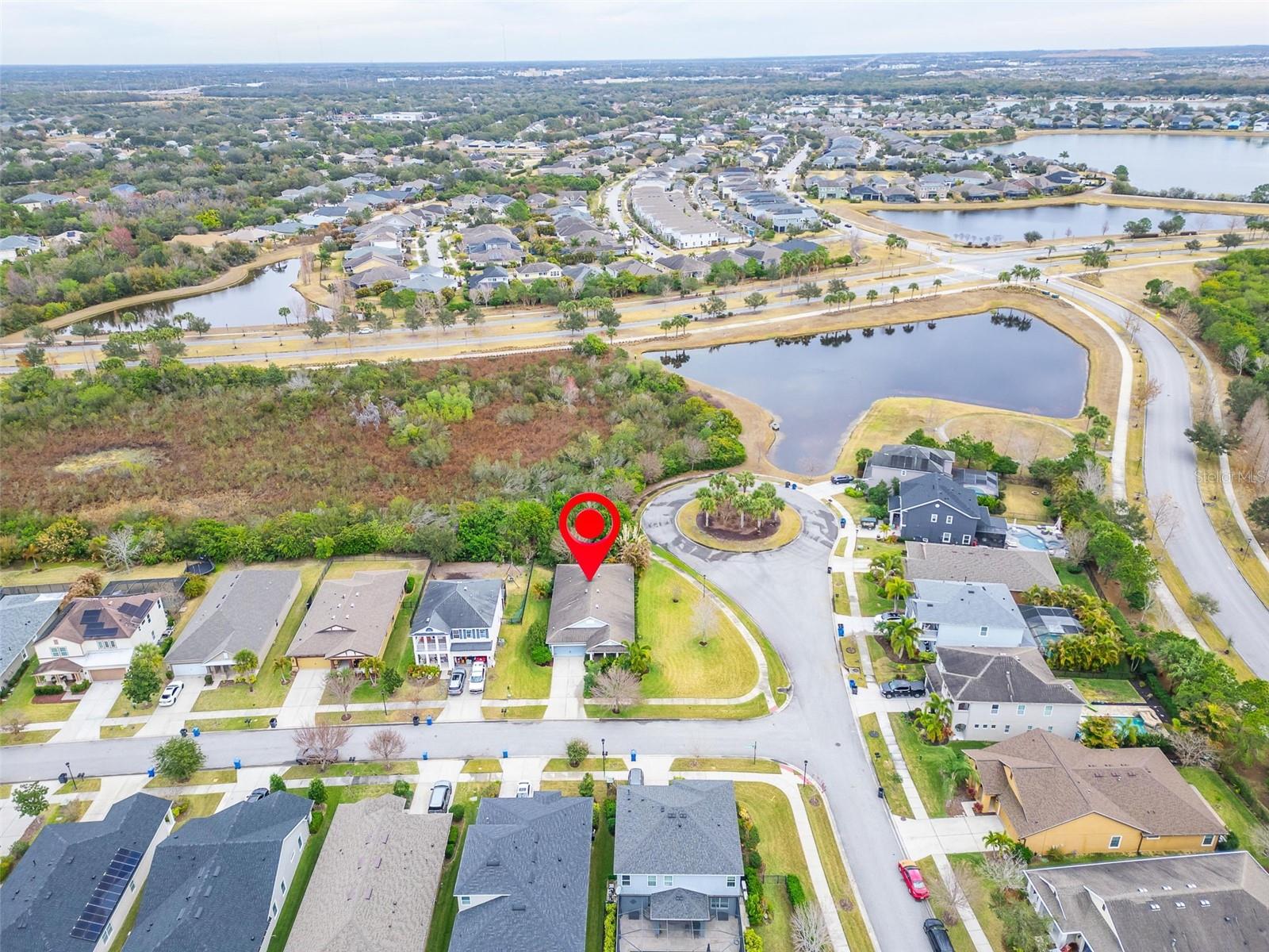 7032 OLD BENTON Dr APOLLO BEACH, FL 33572