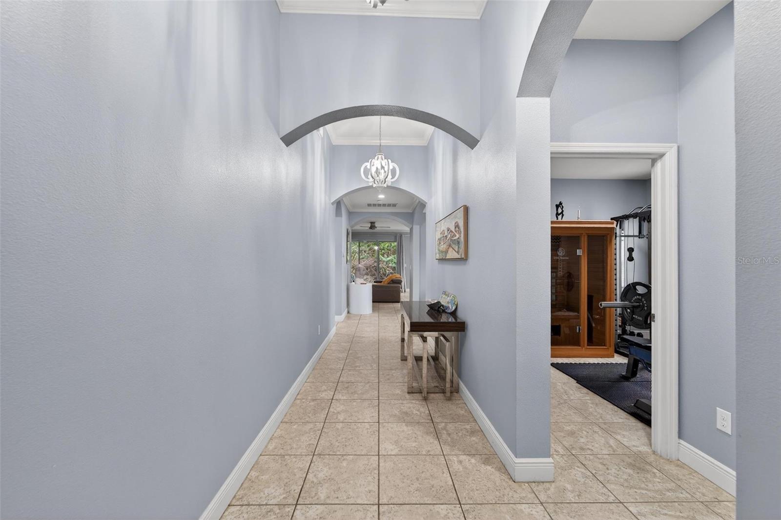 7032 OLD BENTON Dr APOLLO BEACH, FL 33572