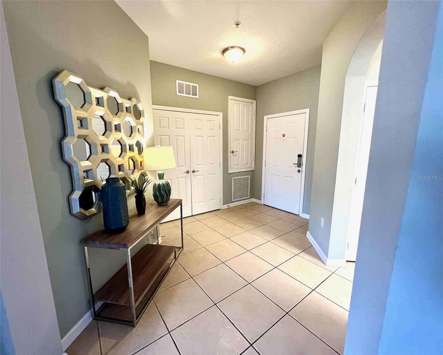 4814 CAYVIEW Ave #21013 ORLANDO, FL 32819