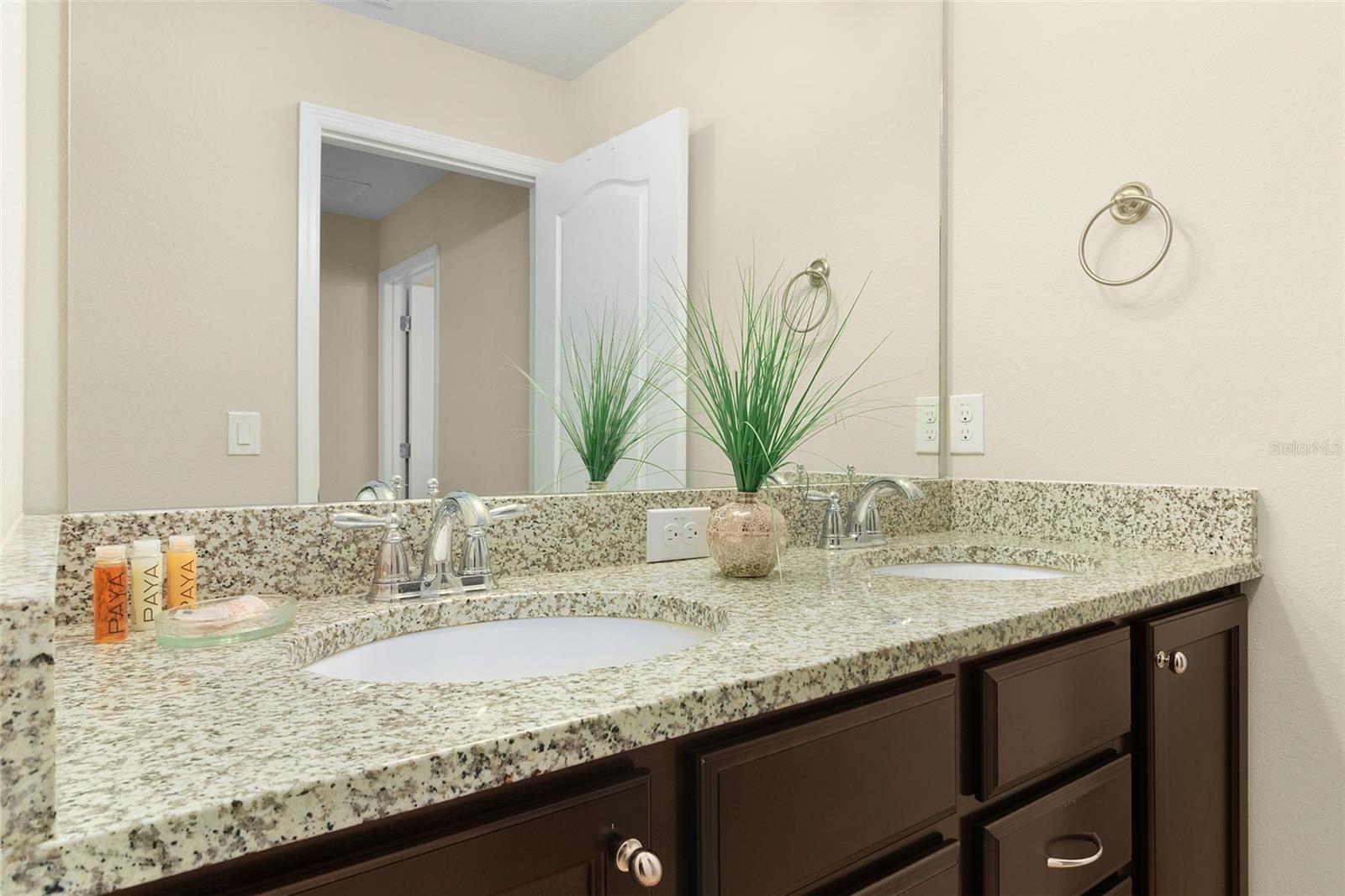 8912 RHODES St KISSIMMEE, FL 34747