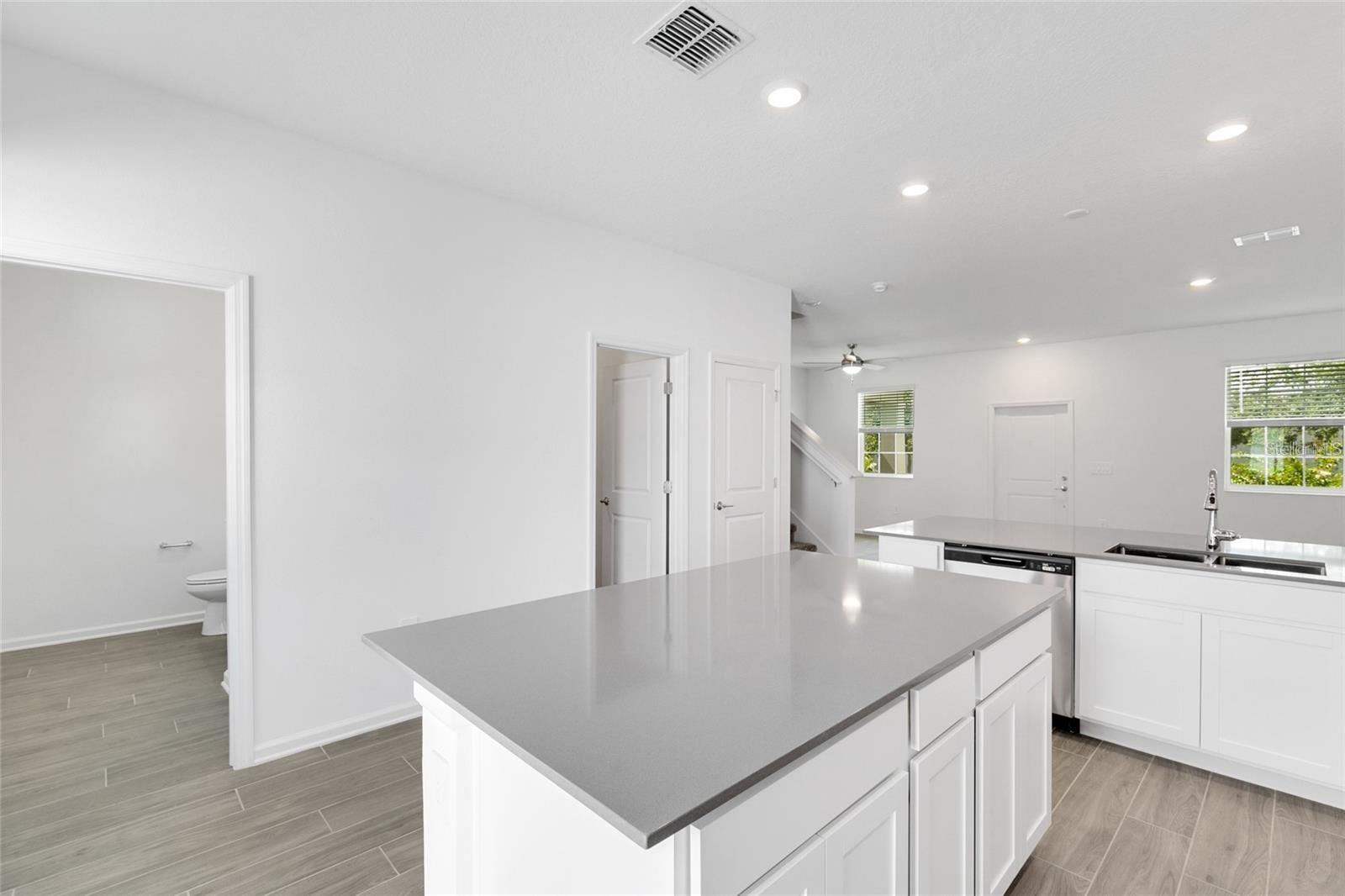 10540 TRIBUTE Dr WINTER GARDEN, FL 34787