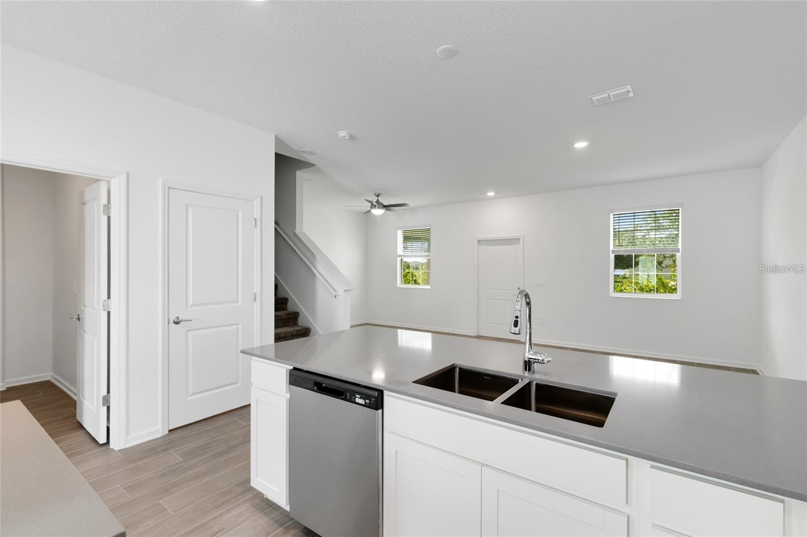 10540 TRIBUTE Dr WINTER GARDEN, FL 34787