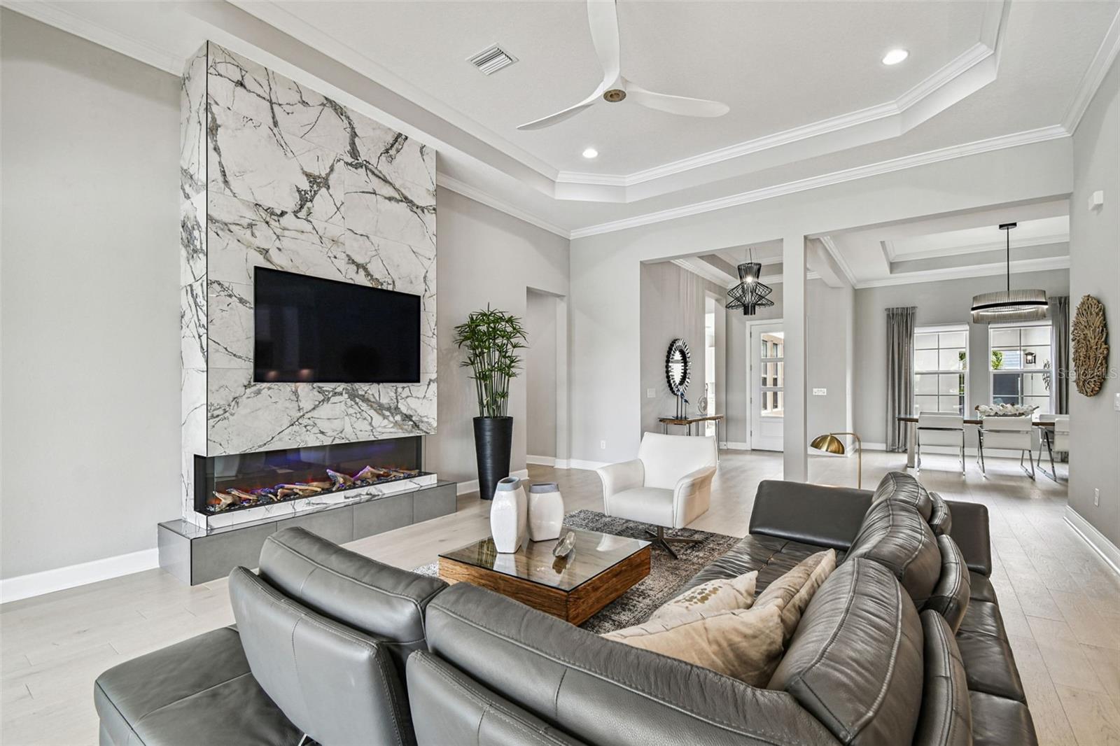 4054 ROCKY SHORES Dr TAMPA, FL 33634