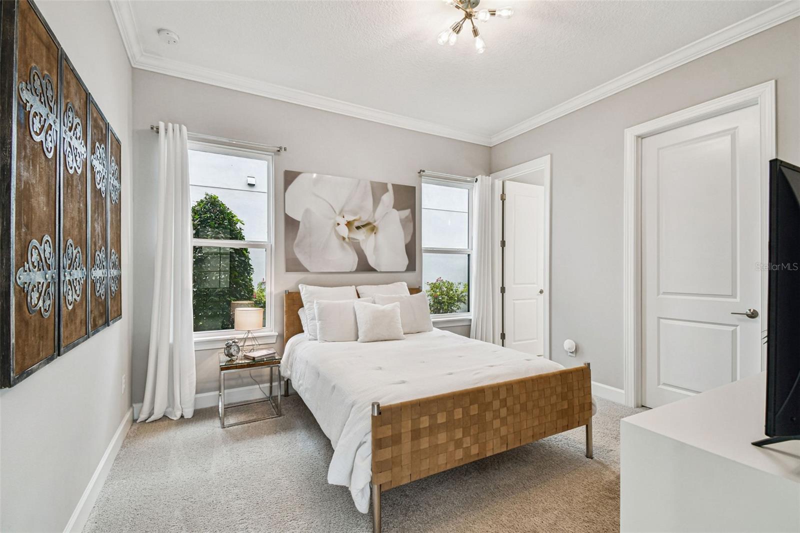 4054 ROCKY SHORES Dr TAMPA, FL 33634