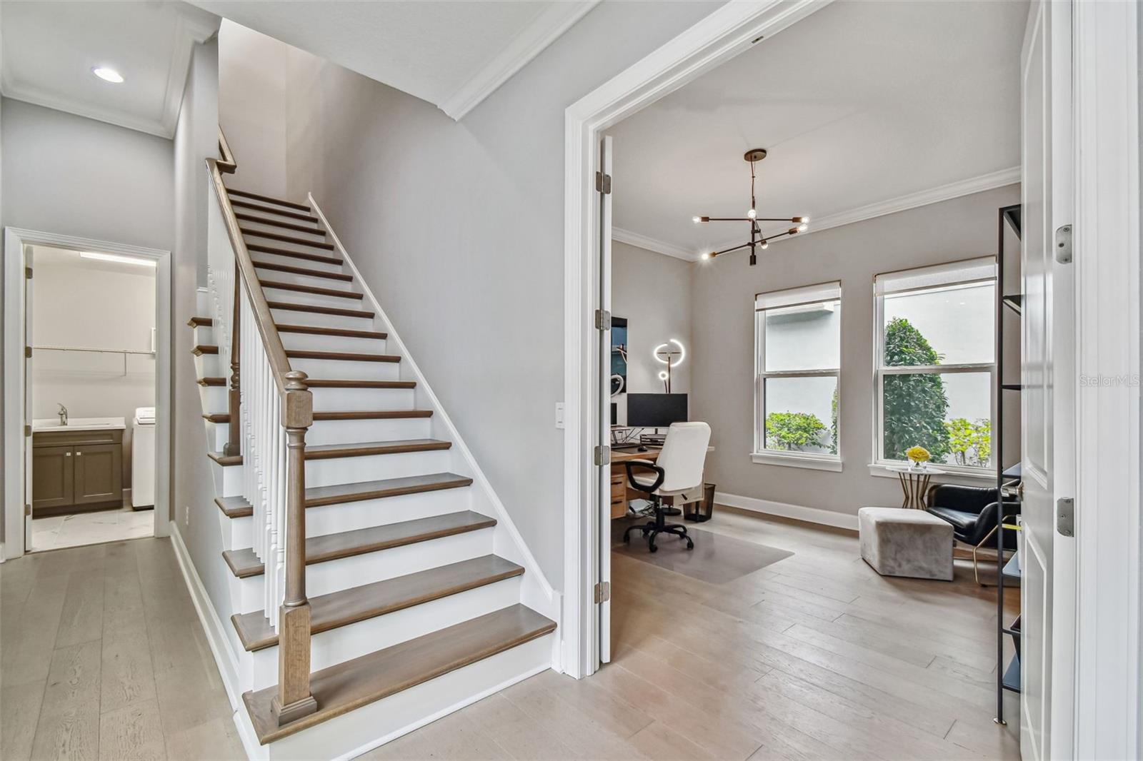 4054 ROCKY SHORES Dr TAMPA, FL 33634