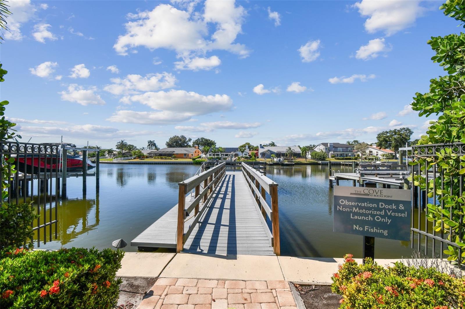 4054 ROCKY SHORES Dr TAMPA, FL 33634