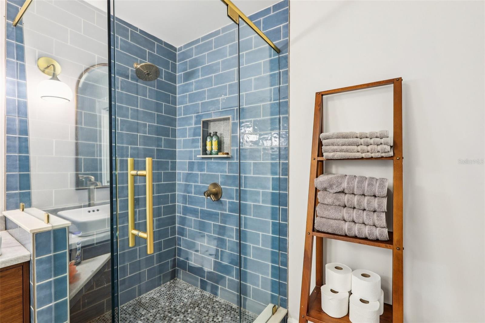 921 3RD St ST PETERSBURG, FL 33701