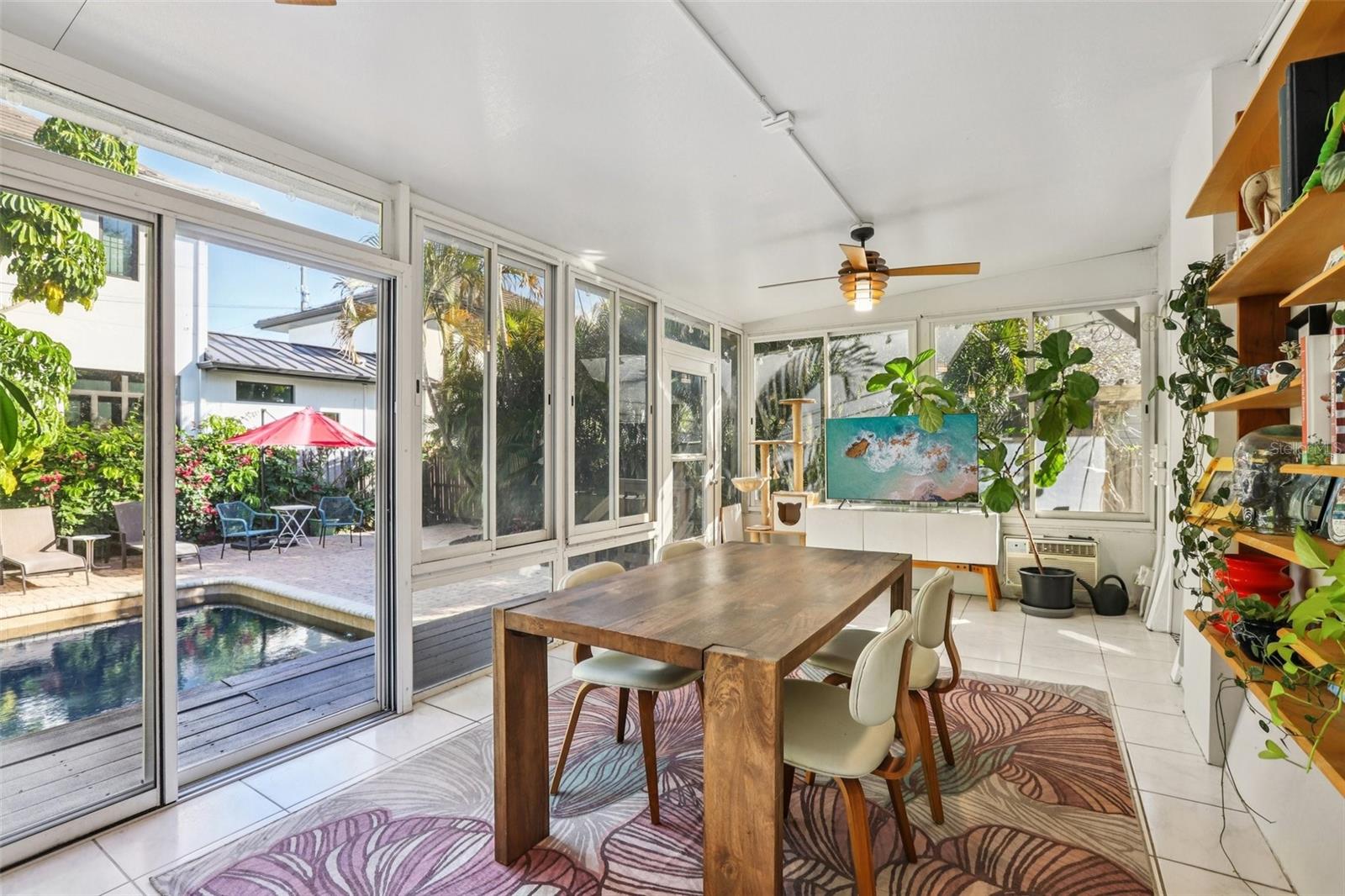 921 3RD St ST PETERSBURG, FL 33701