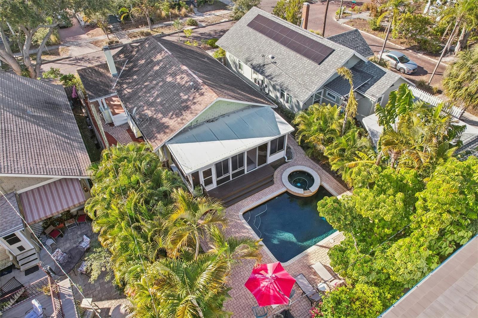 921 3RD St ST PETERSBURG, FL 33701