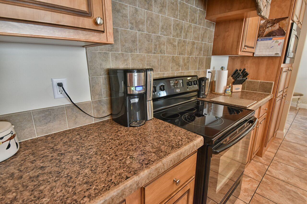 6871 SW 84TH Pl OCALA, FL 34476