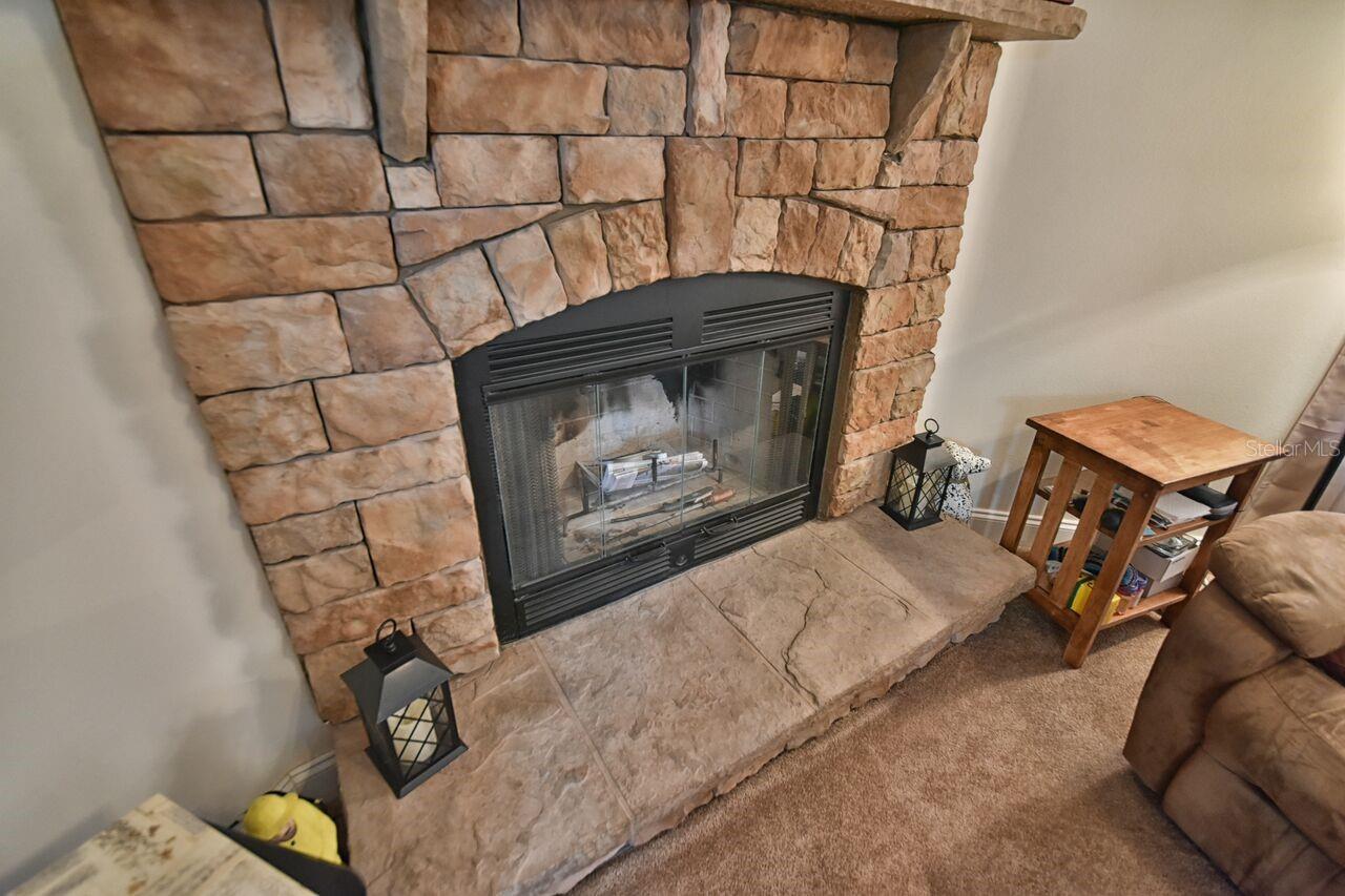 6871 SW 84TH Pl OCALA, FL 34476