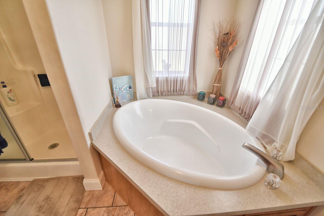 6871 SW 84TH Pl OCALA, FL 34476