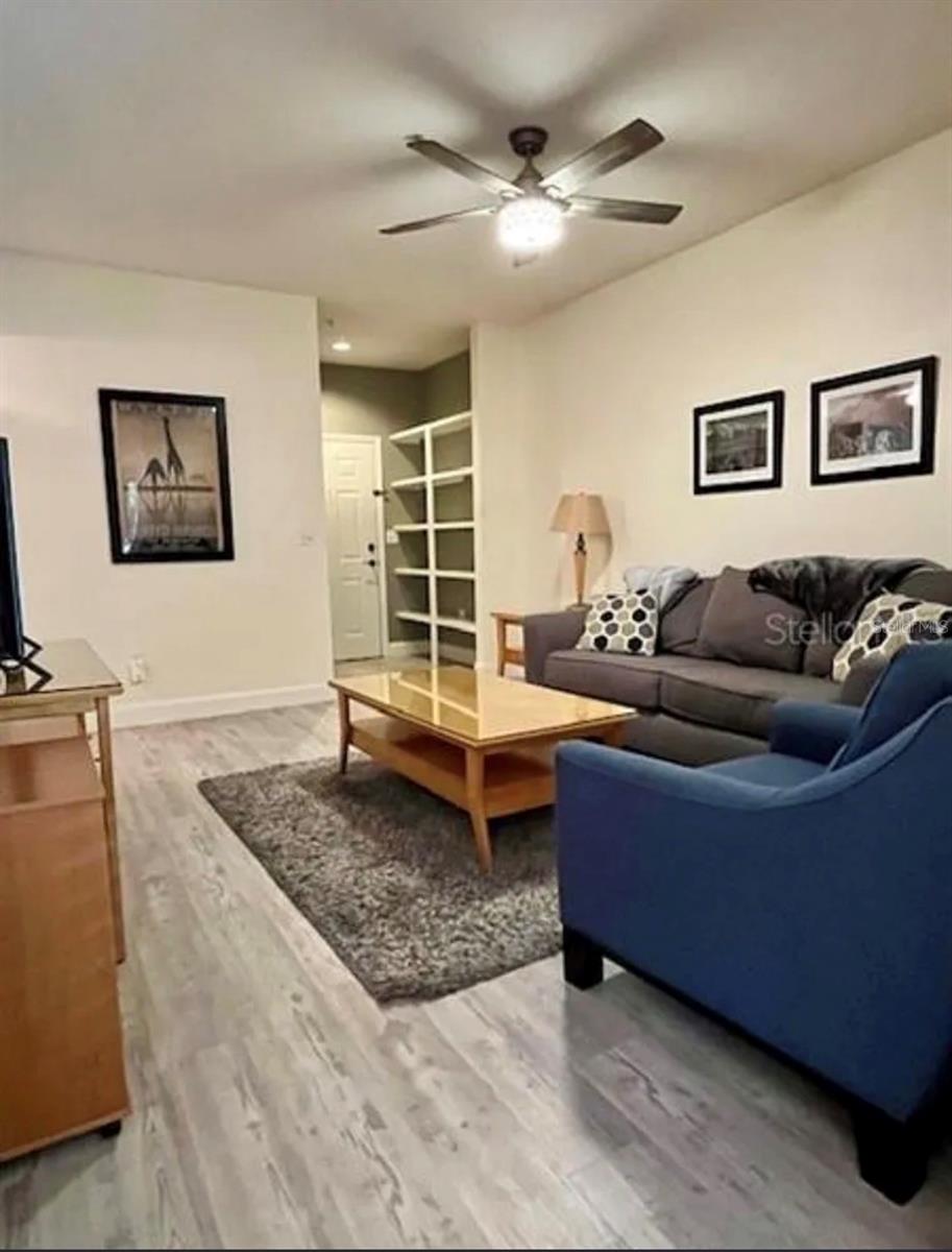 1810 E PALM Ave #2104 TAMPA, FL 33605