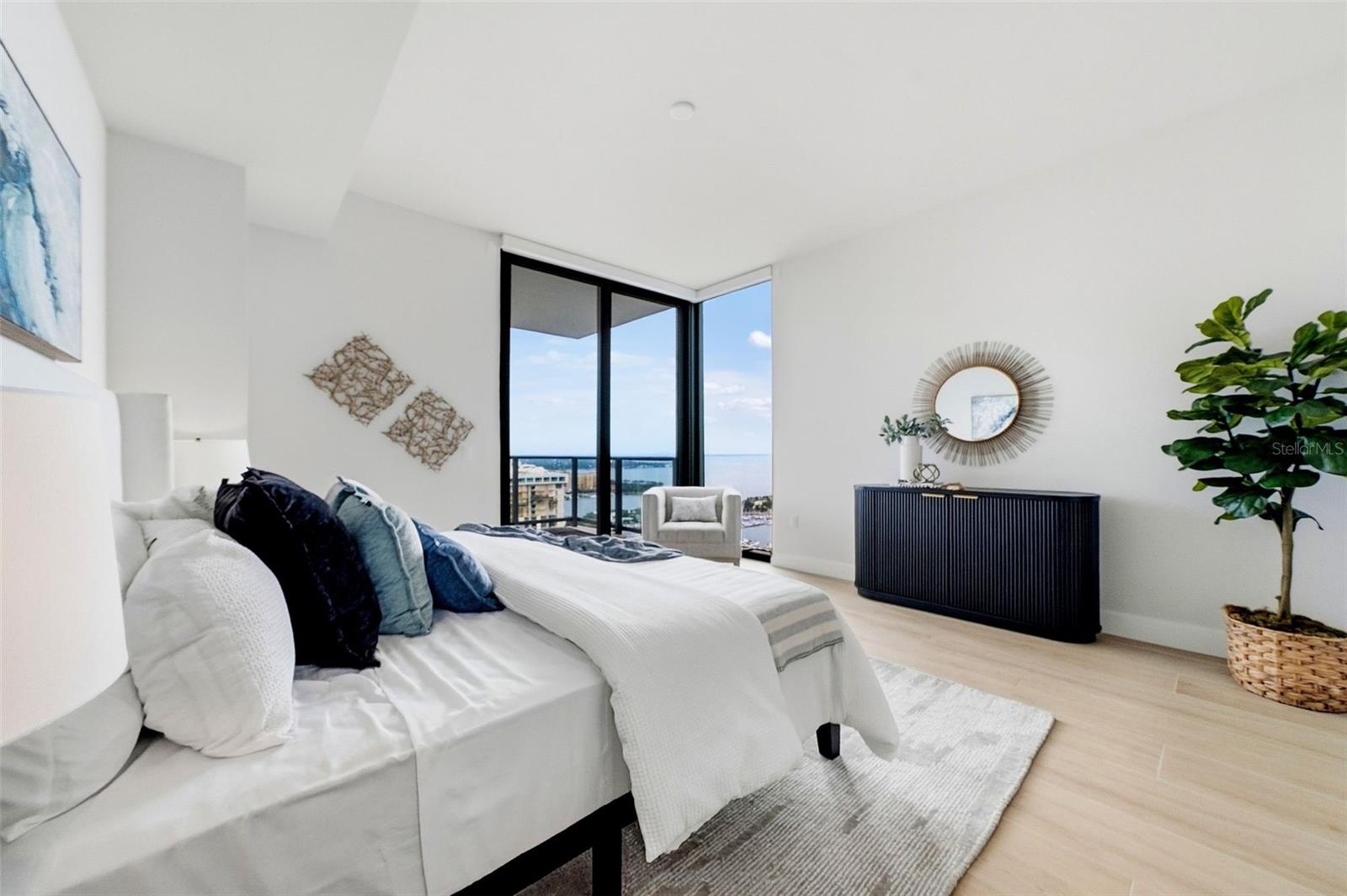 301 1ST St #3104 ST PETERSBURG, FL 33701