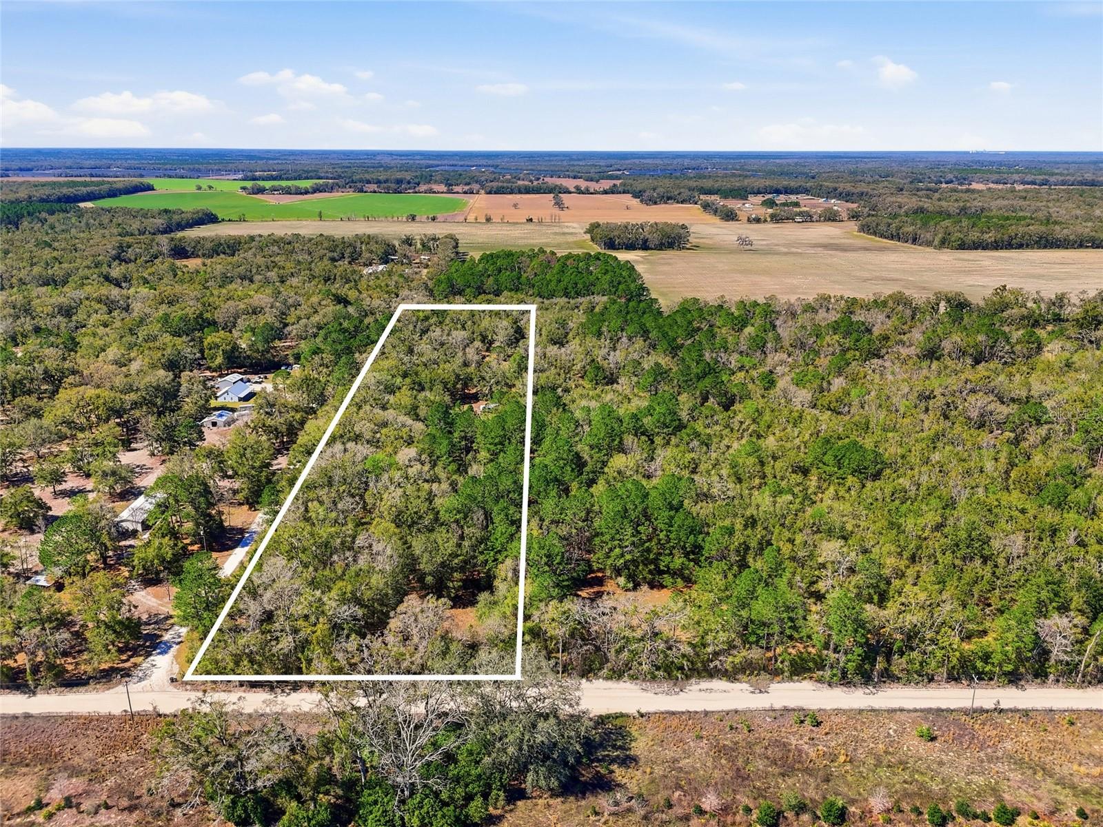 TBD SW Fry Ave #B FORT WHITE, FL 32038