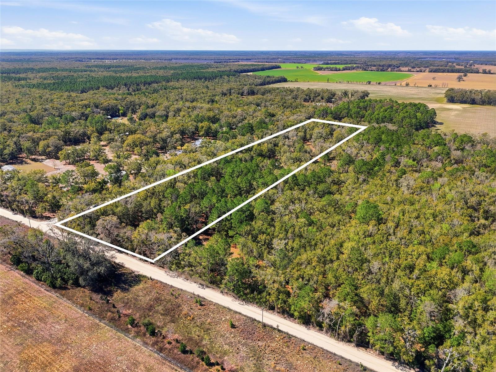 TBD SW Fry Ave #B FORT WHITE, FL 32038