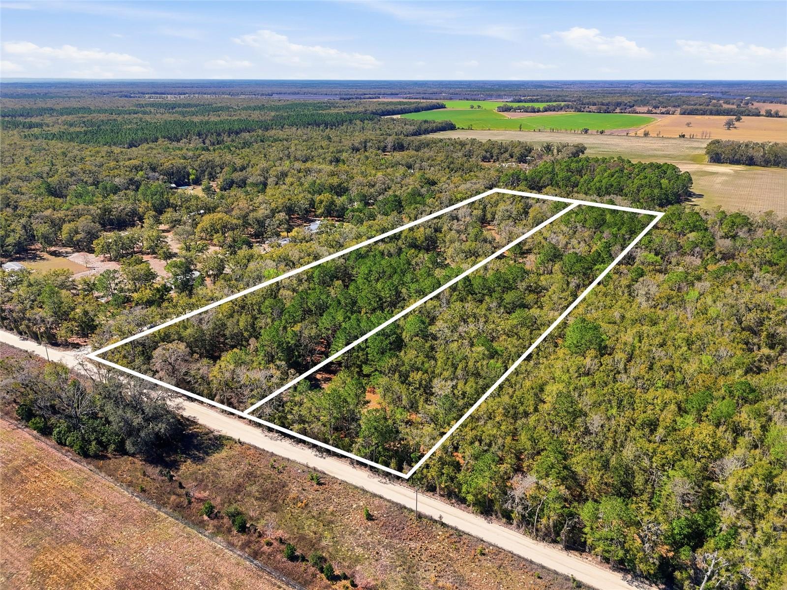 TBD SW Fry Ave #B FORT WHITE, FL 32038