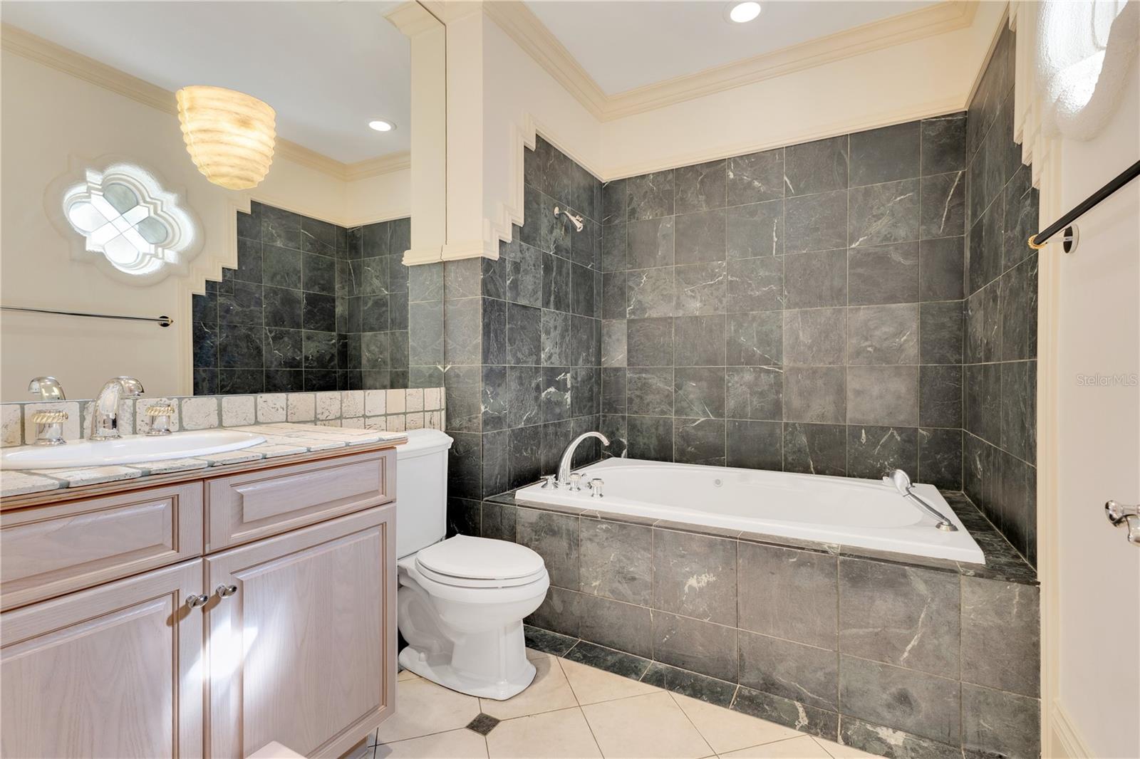 3066 SE Is Pt Ln STUART, FL 34996