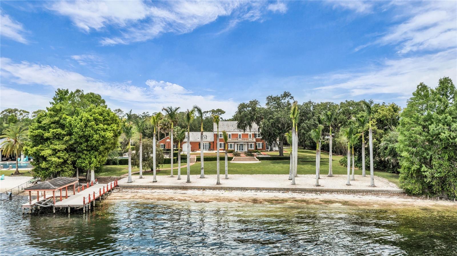 1530 WATERWITCH Dr ORLANDO, FL 32806