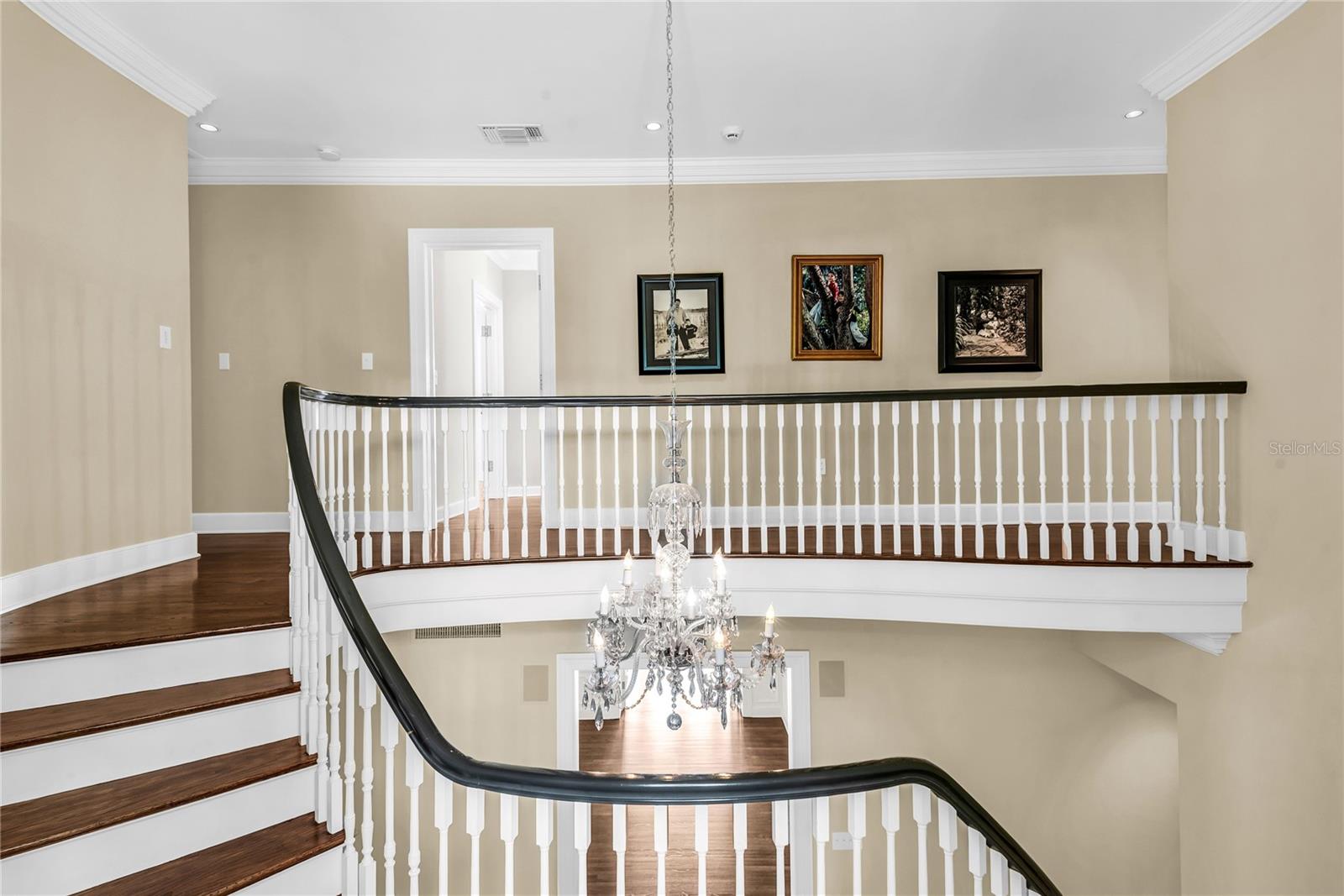 1530 WATERWITCH Dr ORLANDO, FL 32806