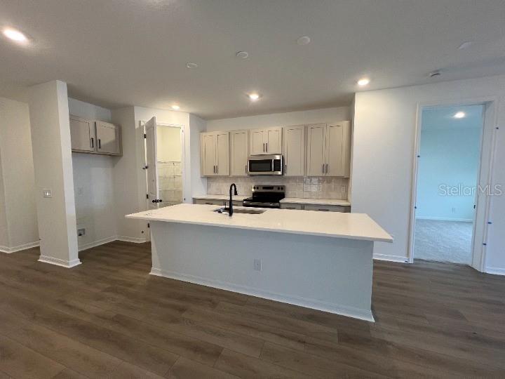 2589 BROADWING St KISSIMMEE, FL 34746