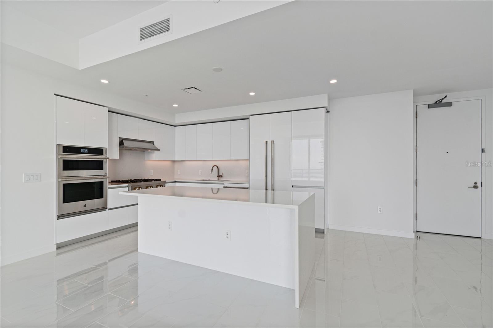 400 CENTRAL Ave #2505 ST PETERSBURG, FL 33701