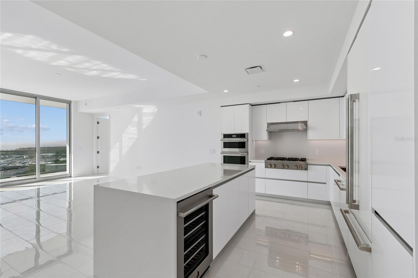 400 CENTRAL Ave #2505 ST PETERSBURG, FL 33701