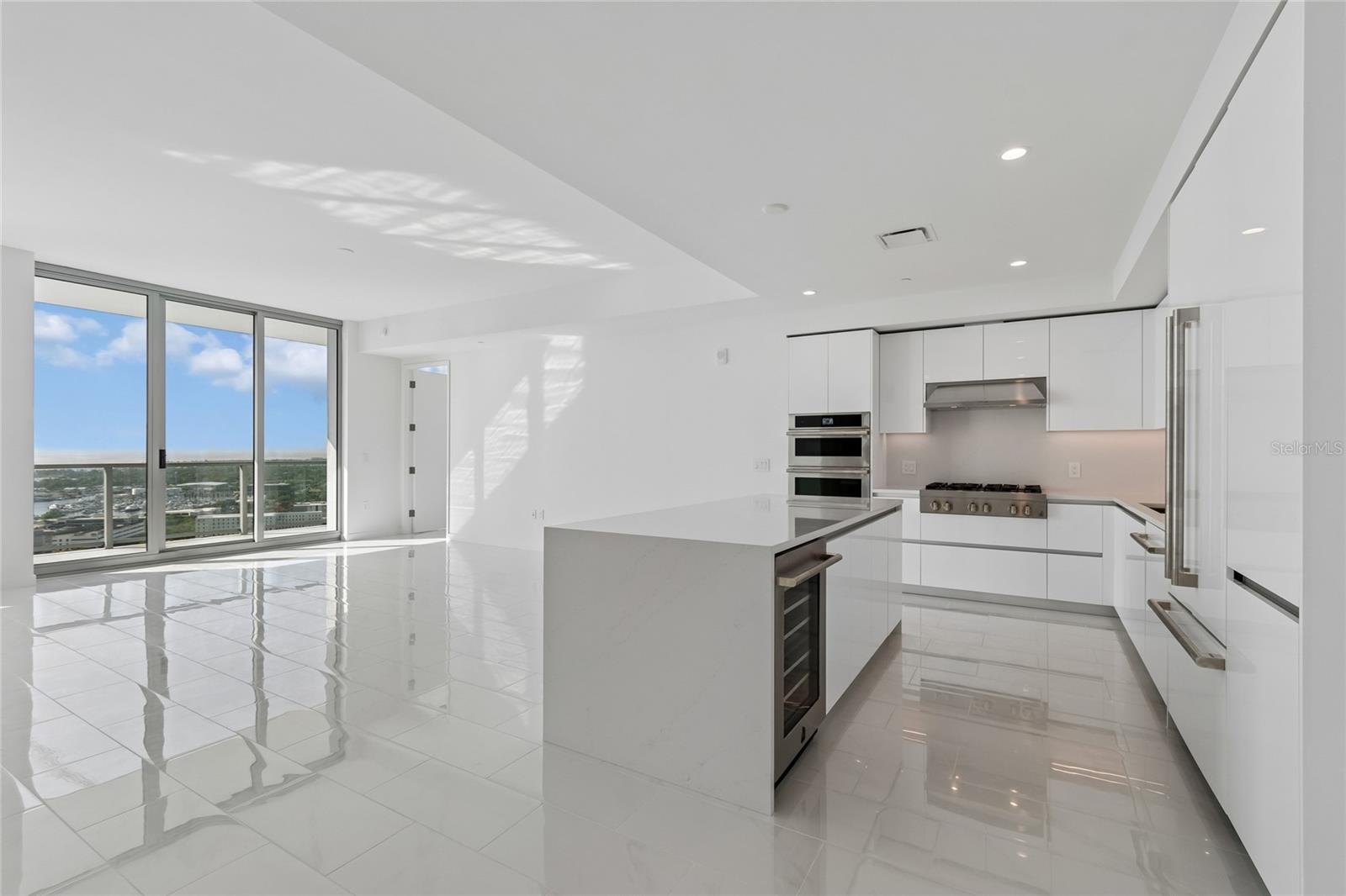 400 CENTRAL Ave #2505 ST PETERSBURG, FL 33701