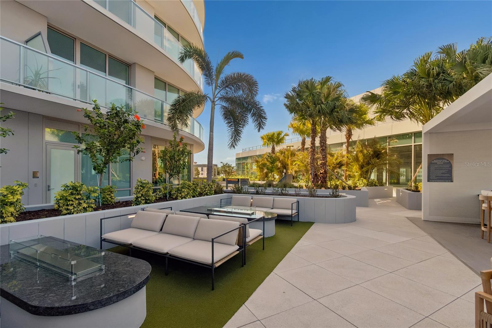 400 CENTRAL Ave #2505 ST PETERSBURG, FL 33701