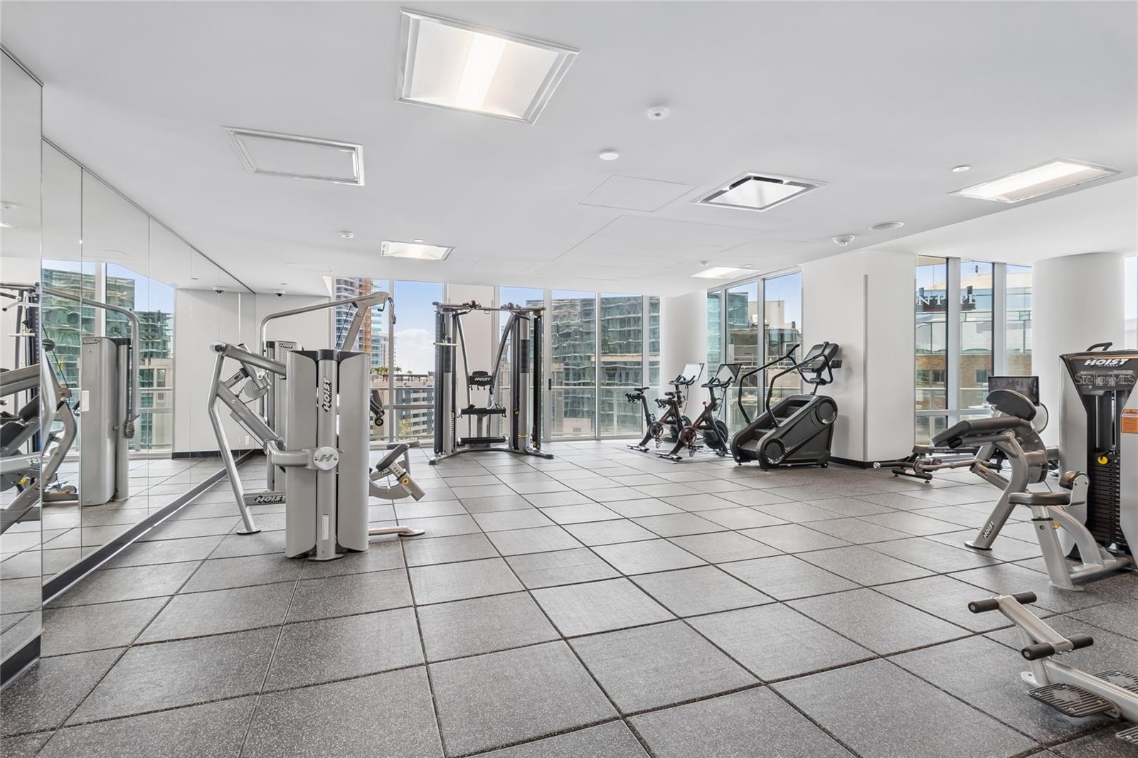 400 CENTRAL Ave #2505 ST PETERSBURG, FL 33701