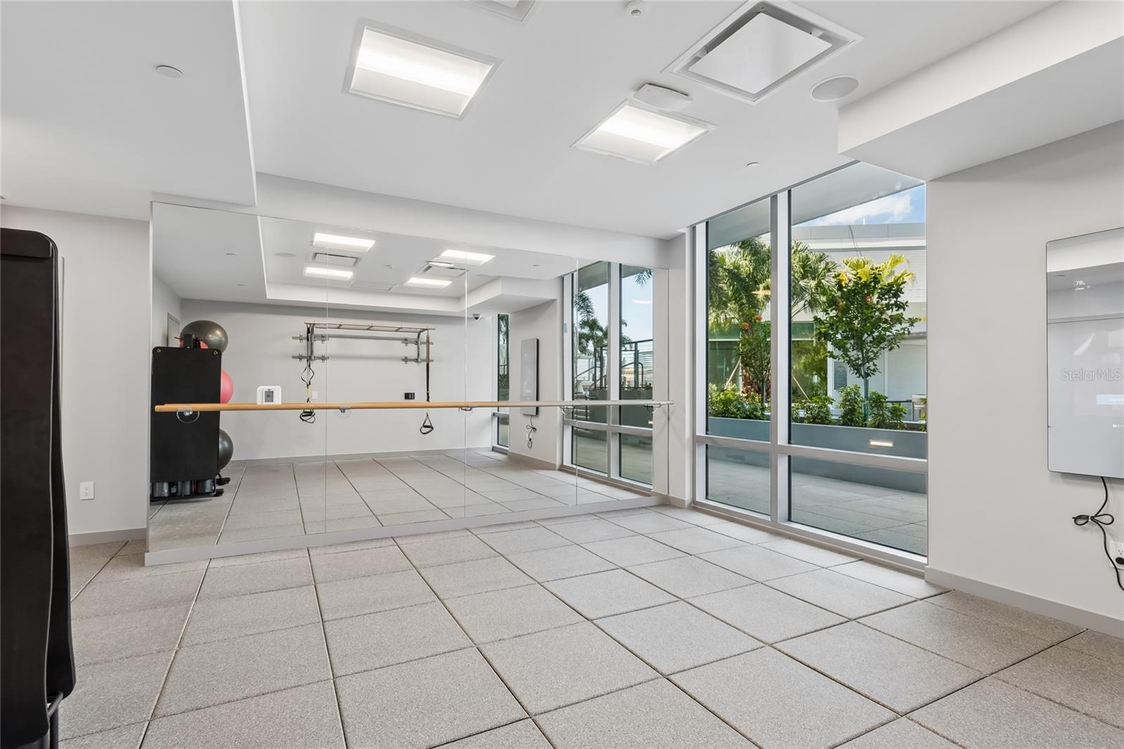 400 CENTRAL Ave #2505 ST PETERSBURG, FL 33701