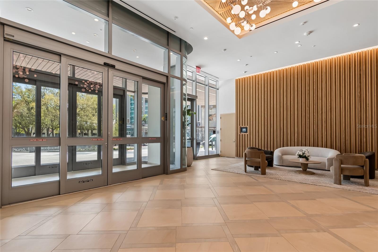 400 CENTRAL Ave #2505 ST PETERSBURG, FL 33701