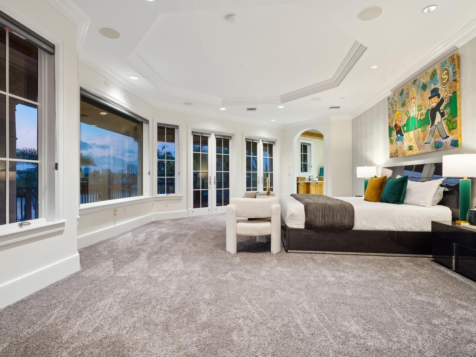 1423 & 1435 HILLVIEW Dr SARASOTA, FL 34239